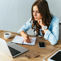 Urzędowe i administracyjne teksty: Wymogi tłumaczenia przysięgłego dla komunikacji z instytucjami